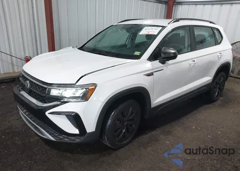 2023 Volkswagen Taos 1.5T S z USA, uszkodzony, nr VIN 3VVCX7B22PM307548